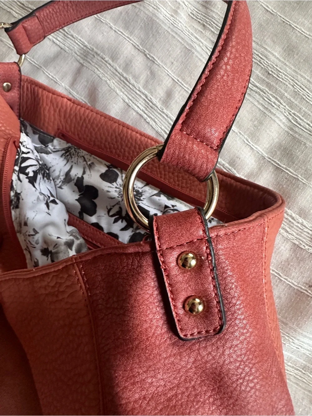 MODA LUXE Coral Red Pebbled Leather & Suede Slouchy Hobo Bag NWOT